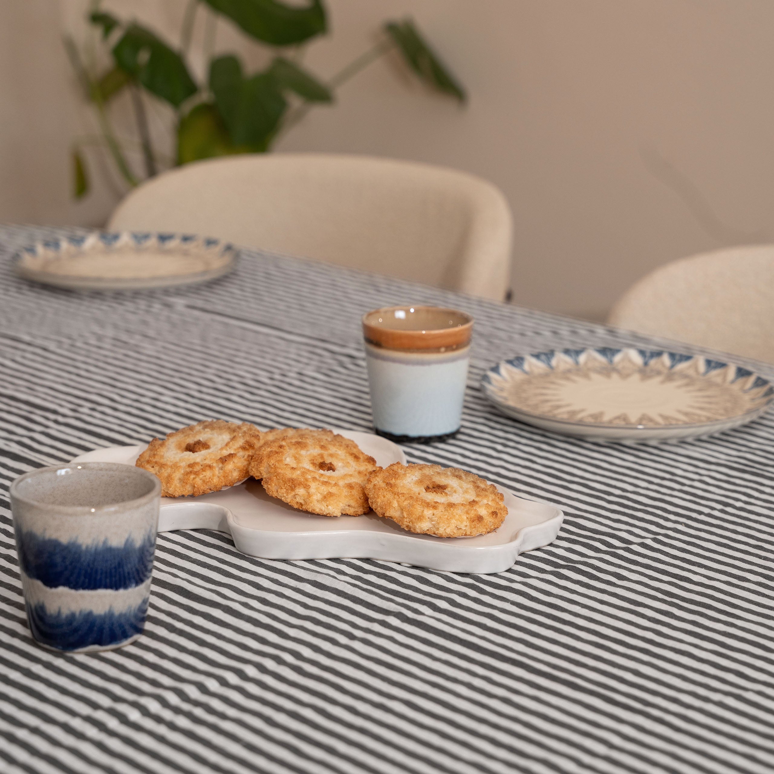 Byrklund Tafelkleed Refined Lines Antraciet