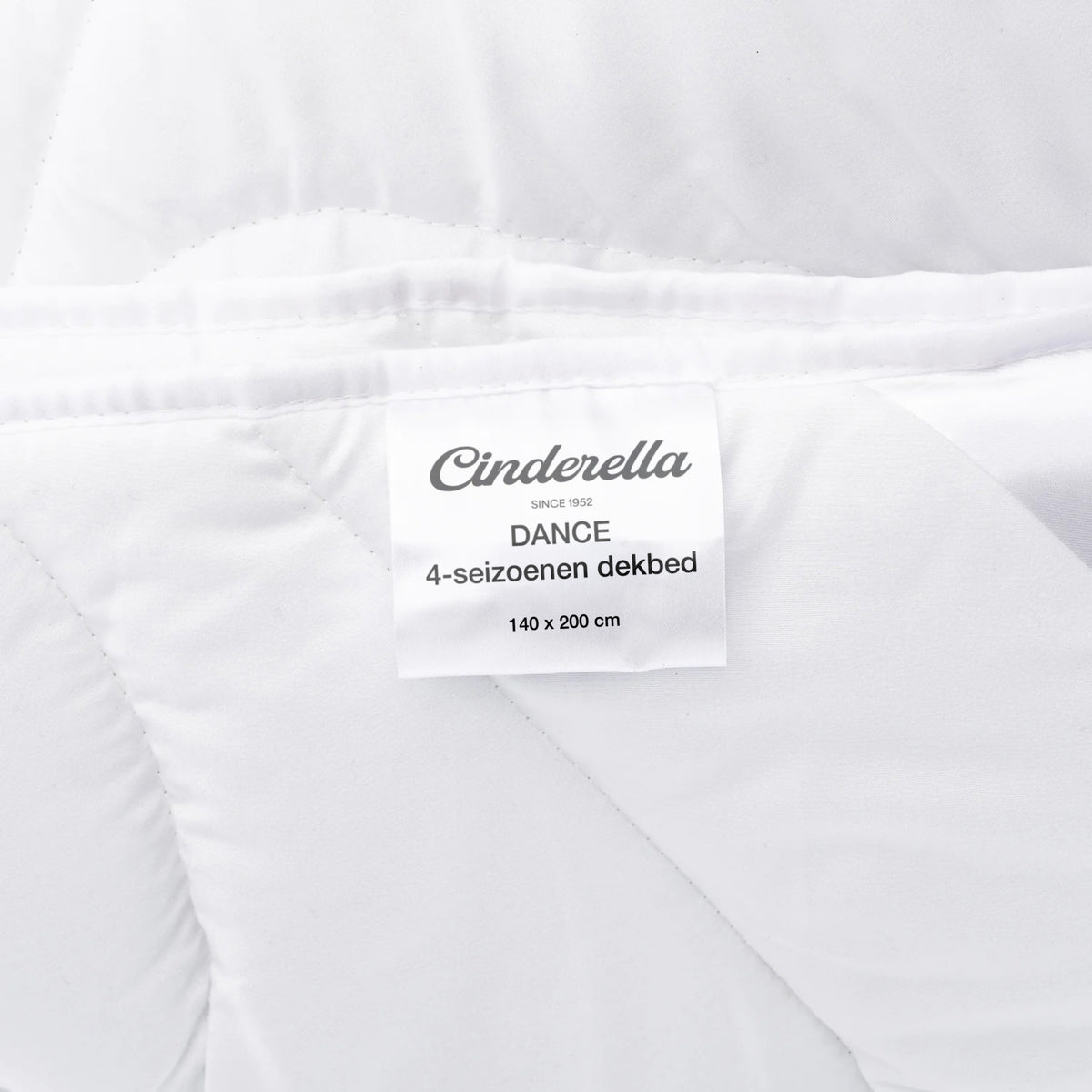 Cinderella - Dekbed Dance 4-seizoenen - Wit