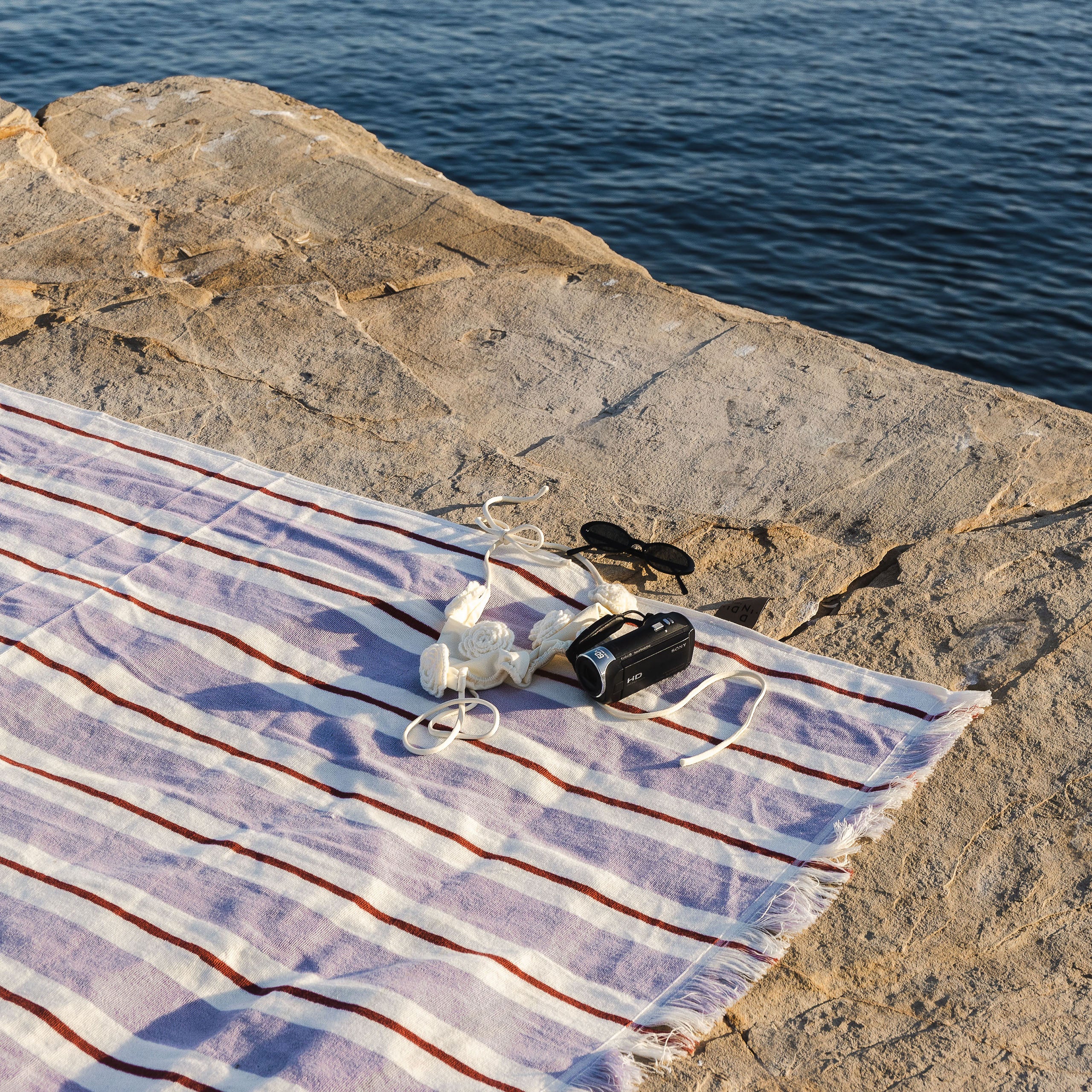 Strandlaken Lost at Sea Lila 100x180