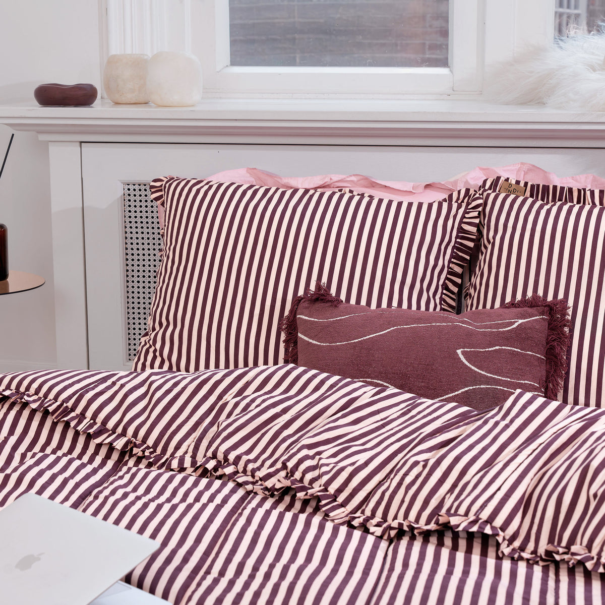 Dindi - Kussensloop Cheeky Ruffles - Roze / Bordeaux - Set van 2
