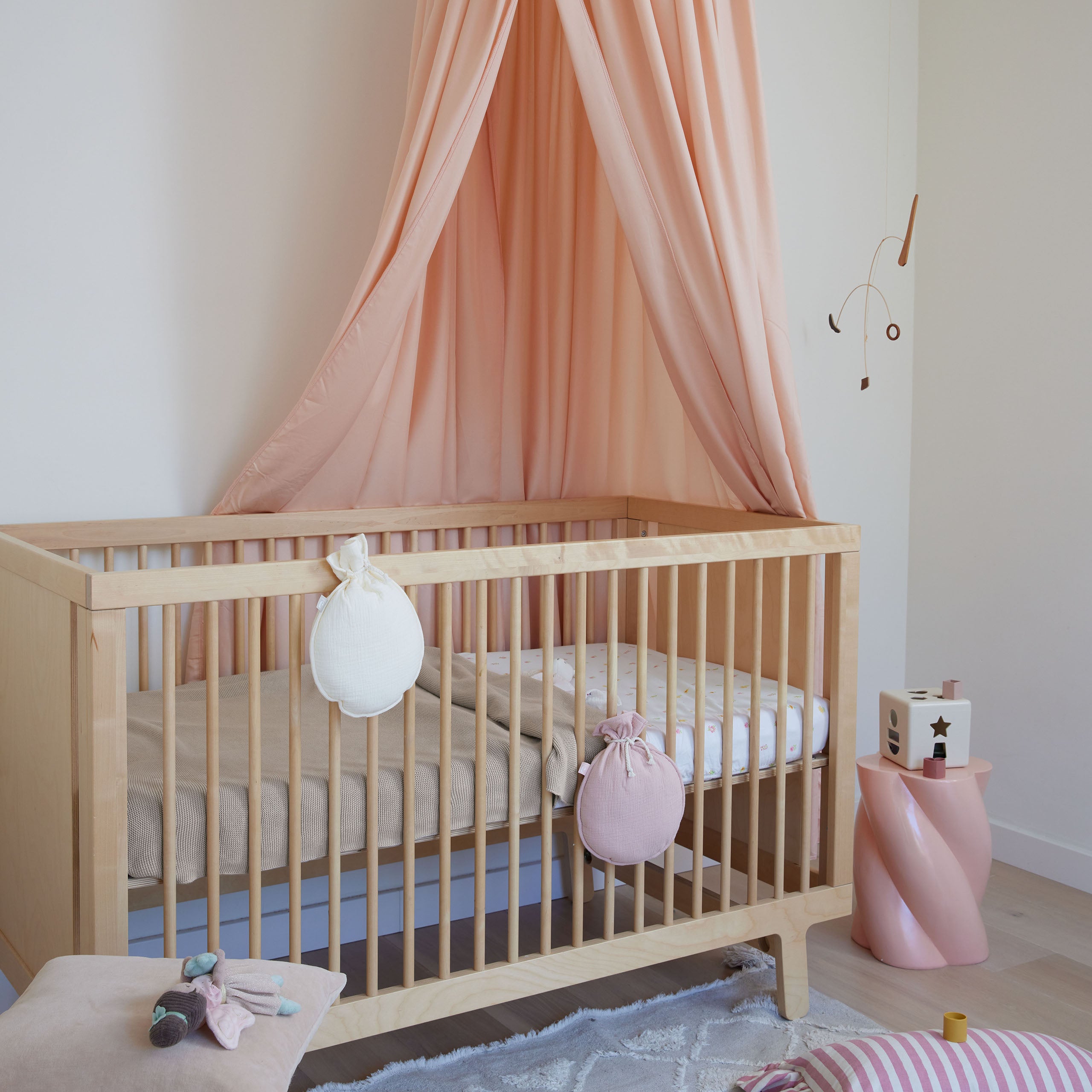 Ledikanthoeslaken Flower Friends Roze