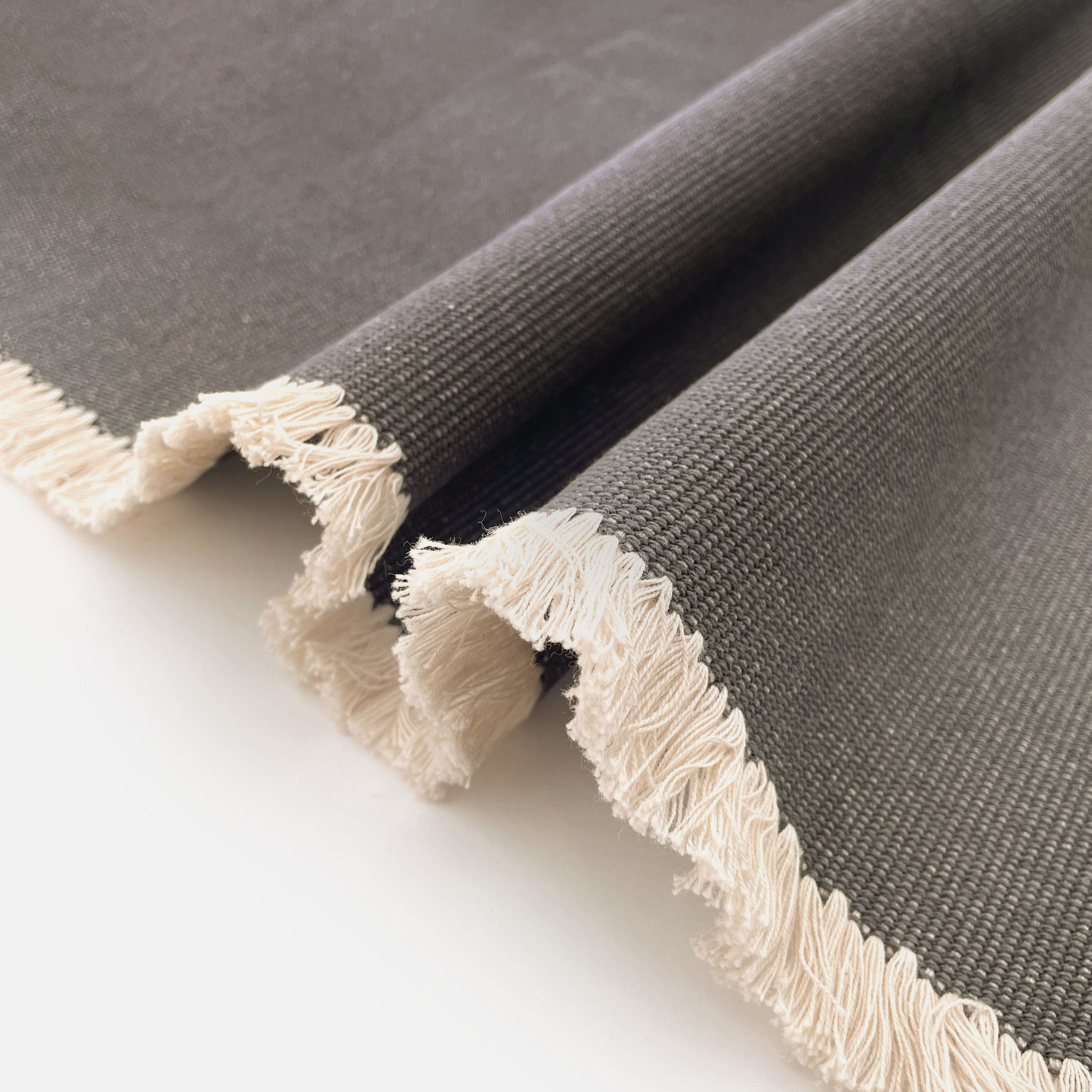 Tafelloper Sweet Raffle Antraciet 48x150