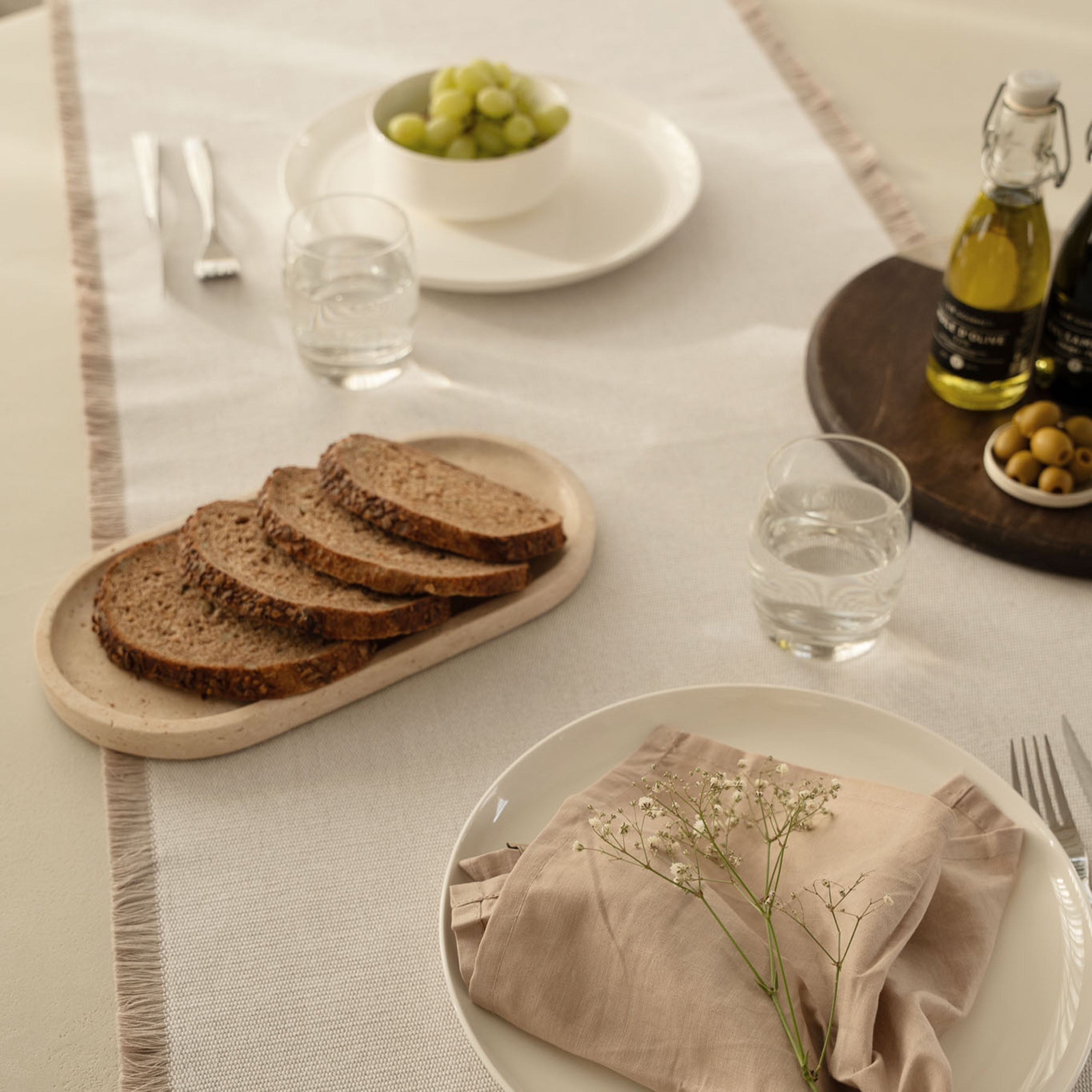 Tafelloper Sweet Raffle Zand 48x150