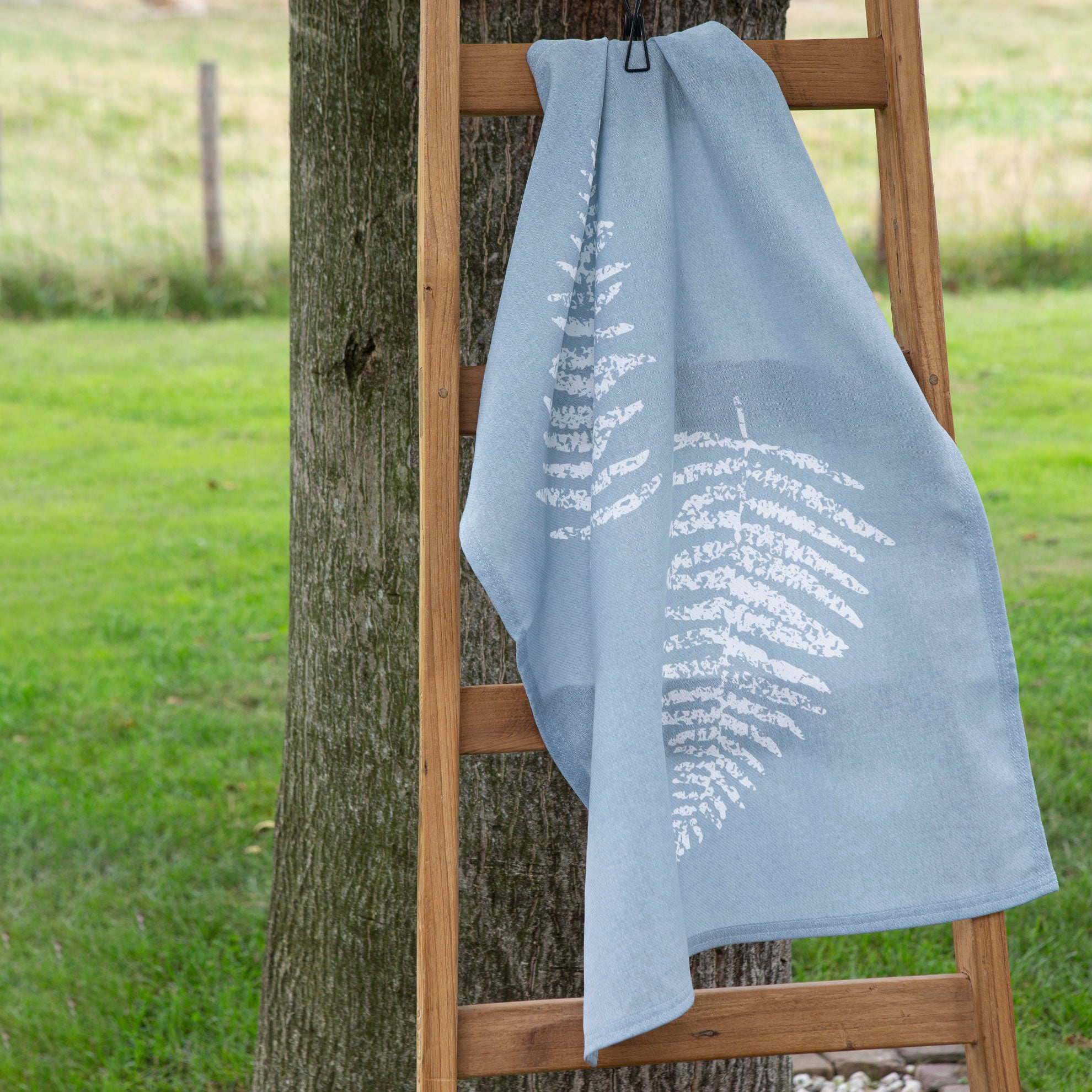 Theedoek Dry with Leaves Jeans Blauw 50x70