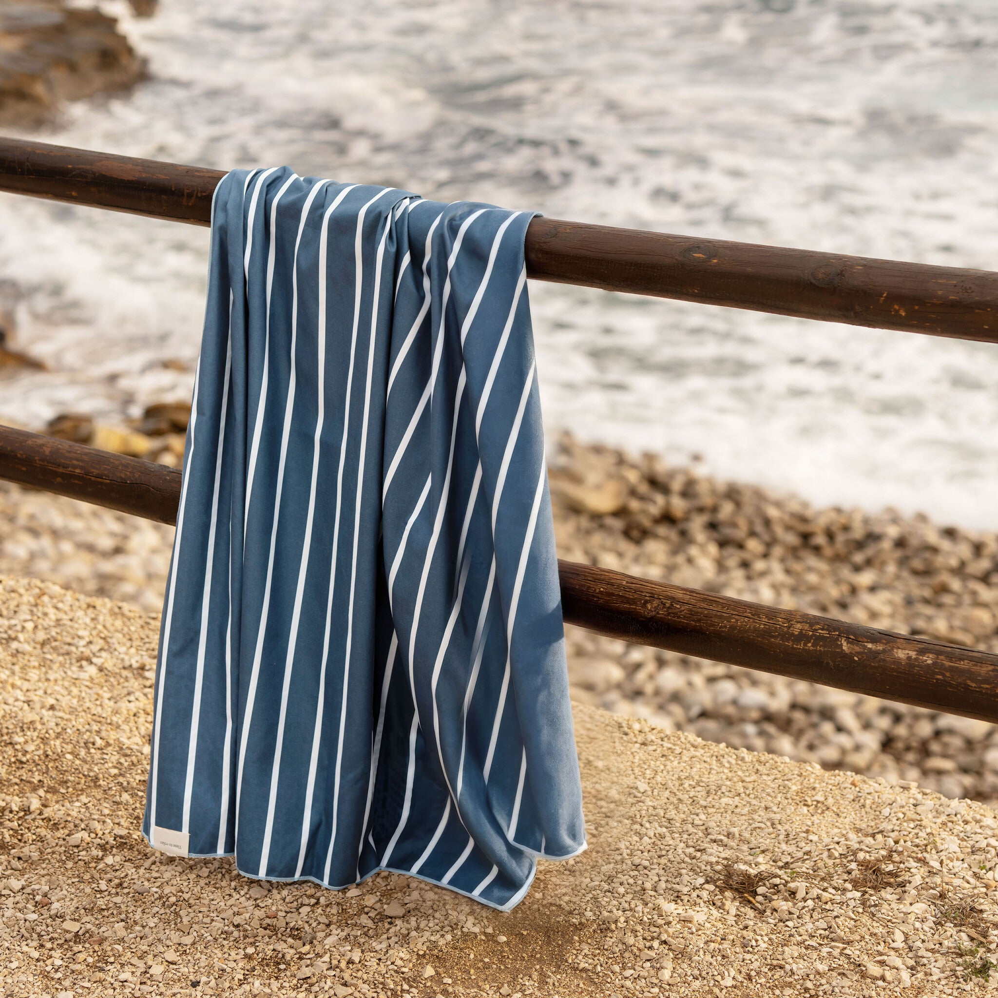 Walra Travel Strandlaken Stripes & Vibes Blauw 100x180