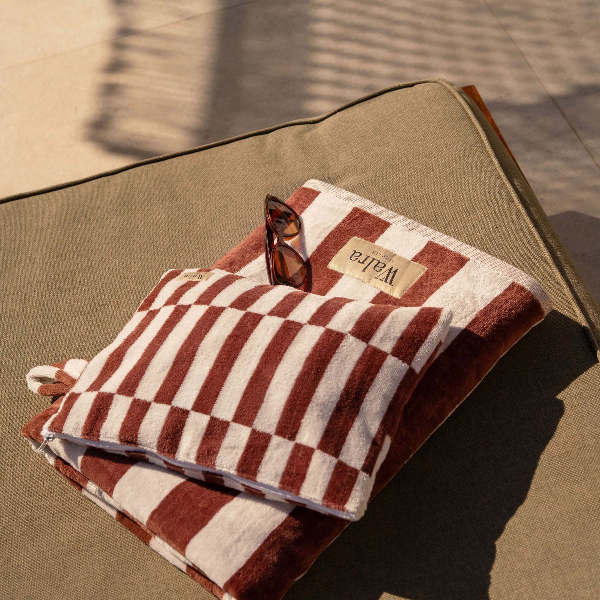 Walra - Strandlaken Salty Square - Bruin 100x180