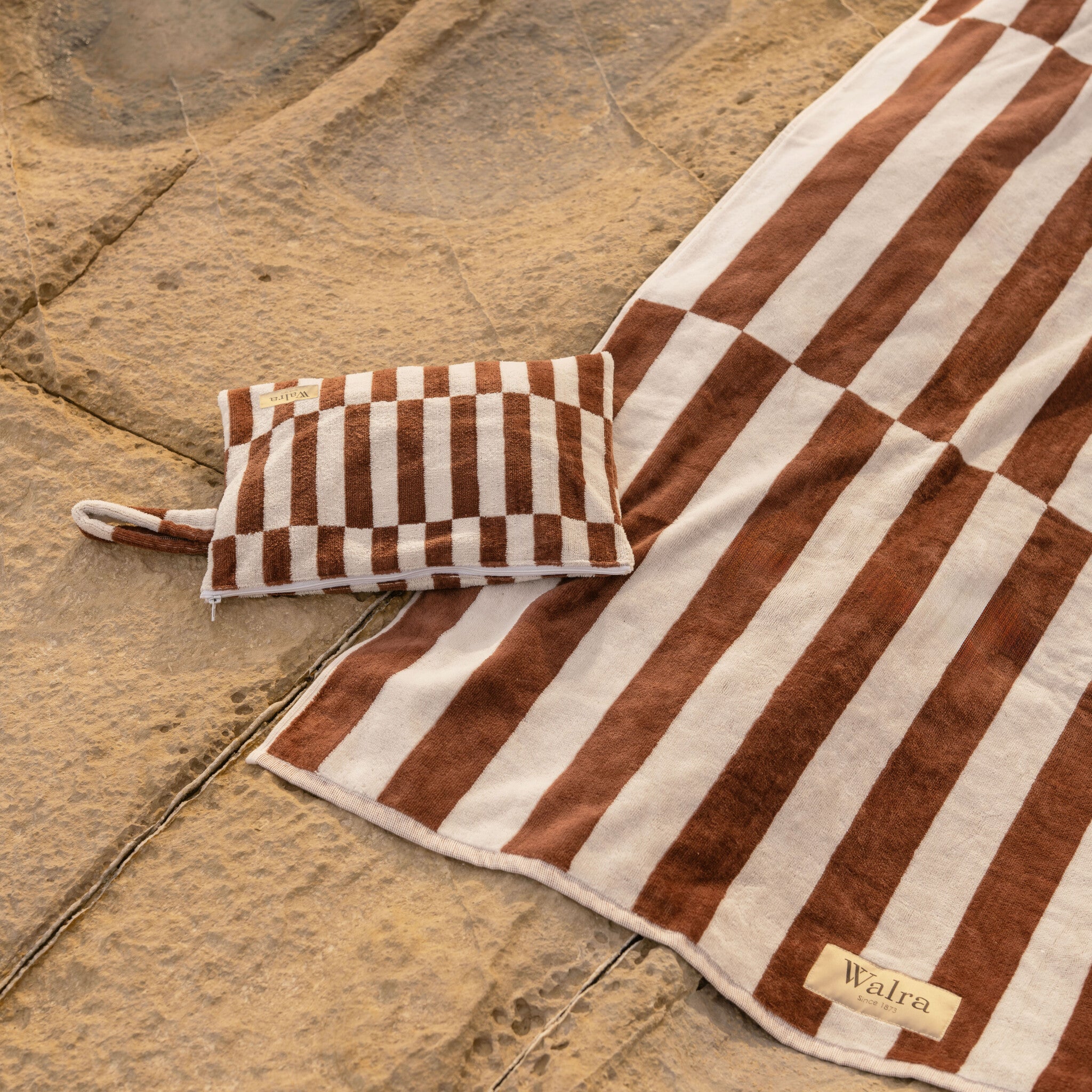 Walra - Strandlaken Salty Square - Bruin 100x180
