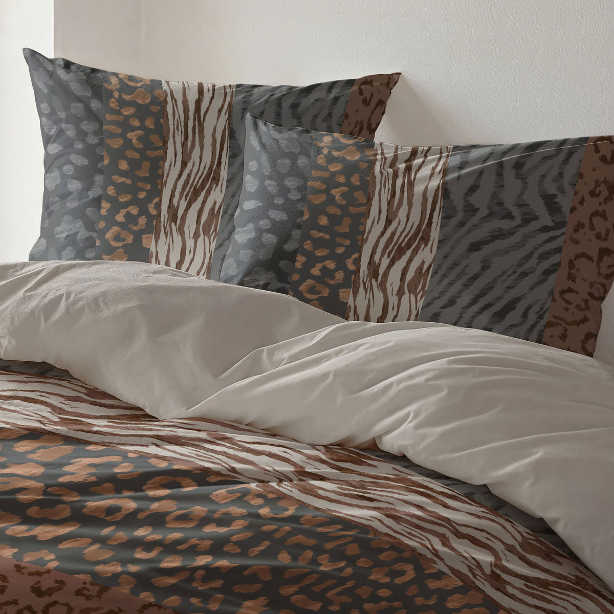 Byrklund - Dekbedovertrek Animal Stripes - Beige