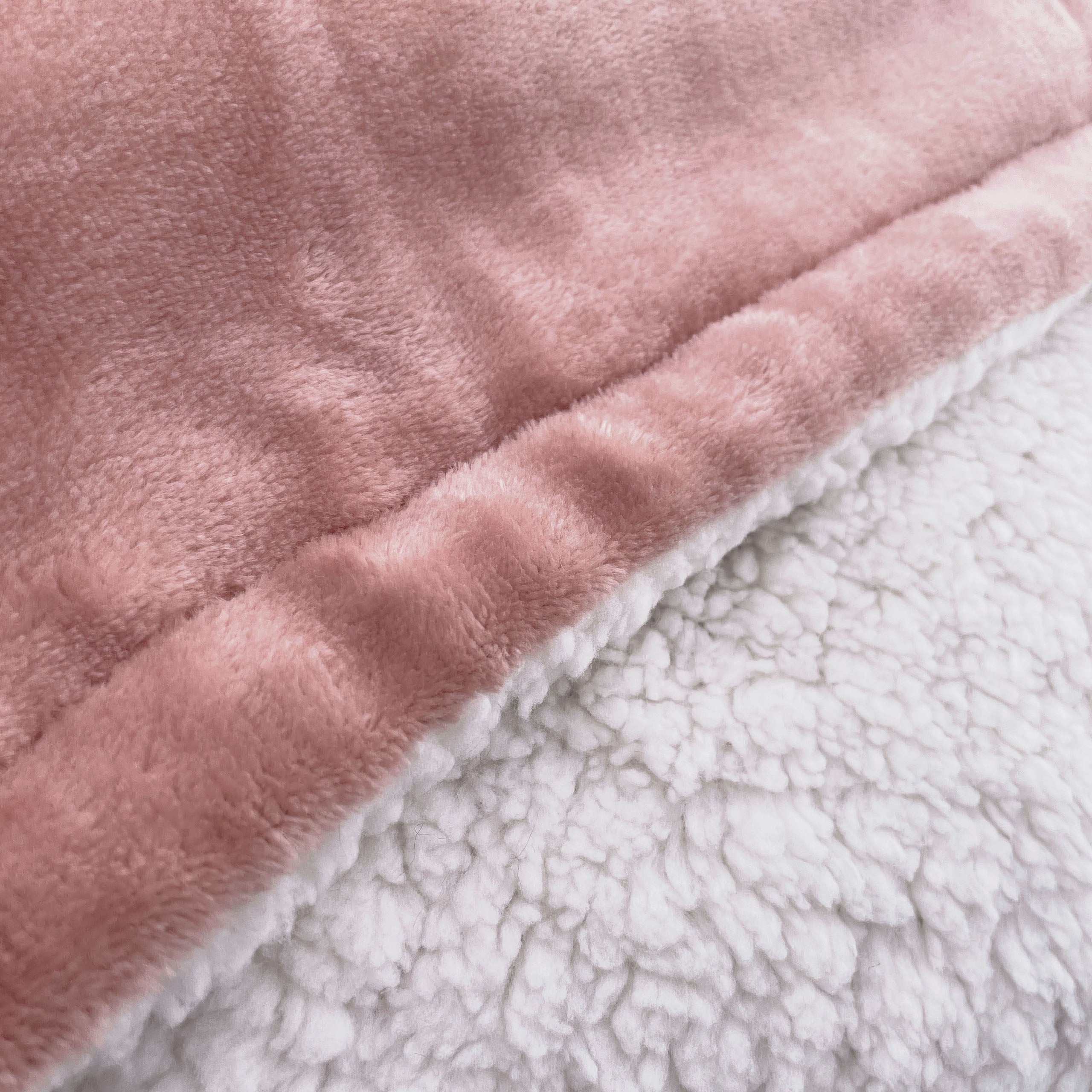 Byrklund Plaid Snowy Hug Roze