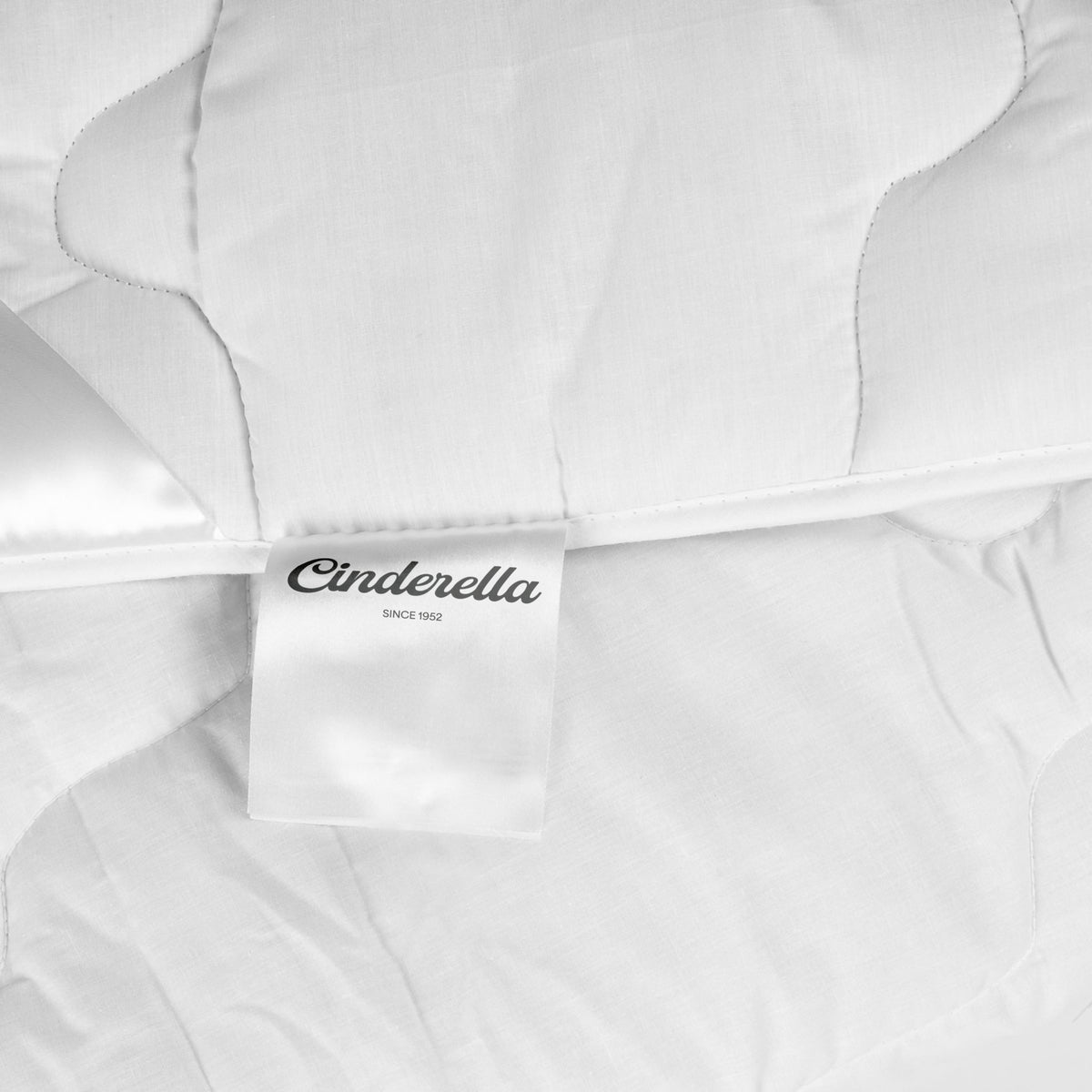 Cinderella - Dekbed Harmony All Year - Wit