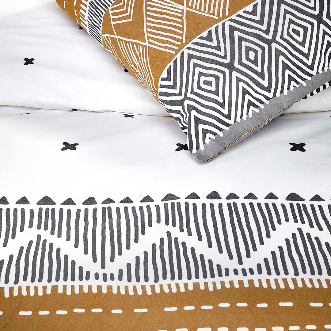 Dekbedovertrek Ikat Dreams Wit / Cognac