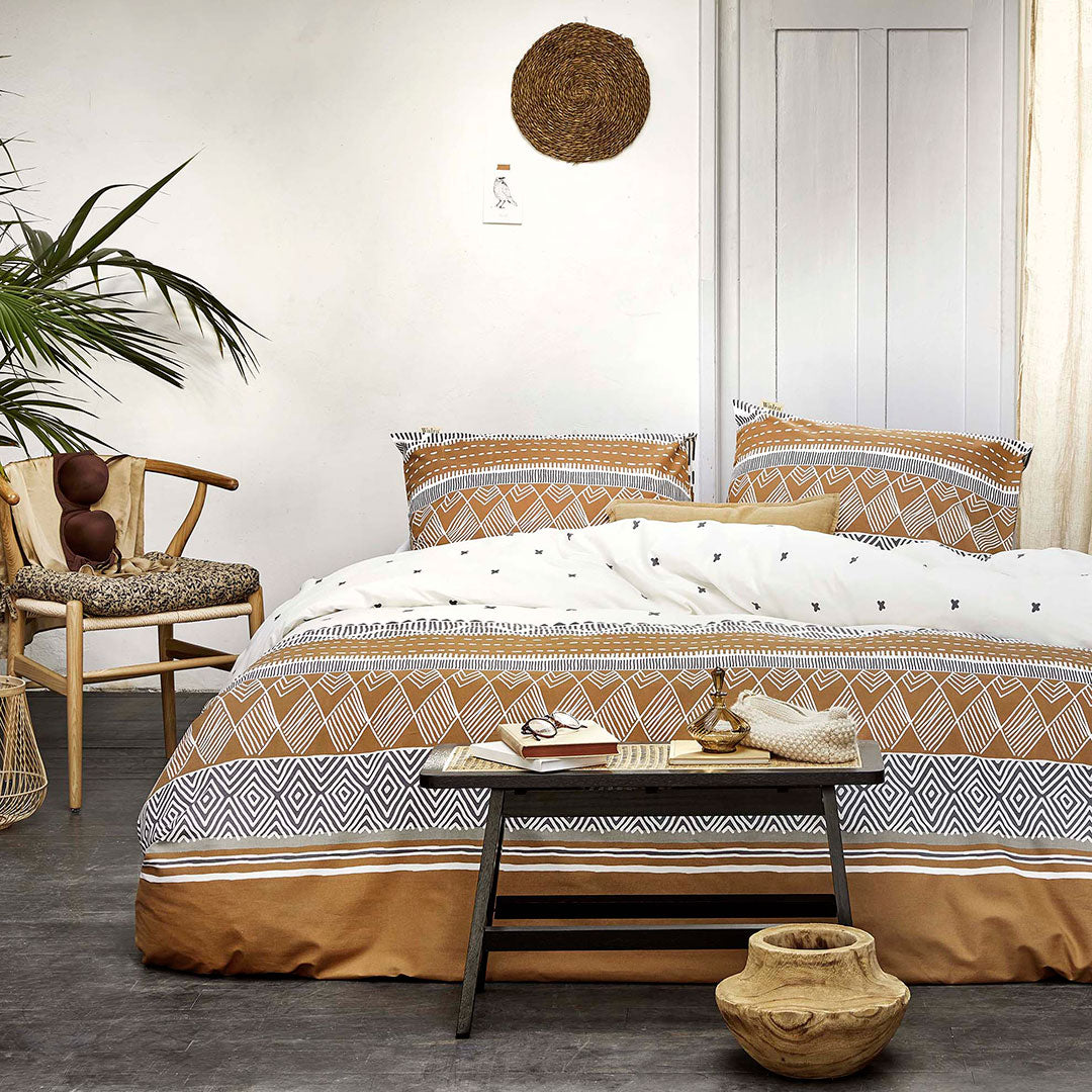 Dekbedovertrek Ikat Dreams Wit / Cognac